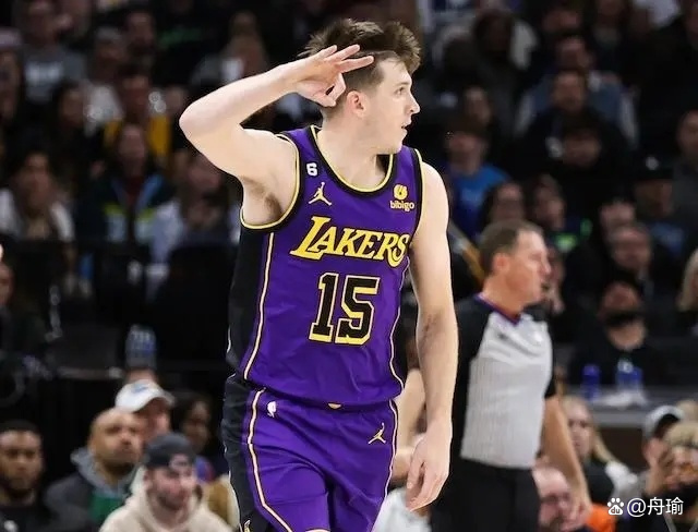 青岛队轻取火箭,恩比德刷新纪录 青岛队轻取火箭,恩比德刷新纪录