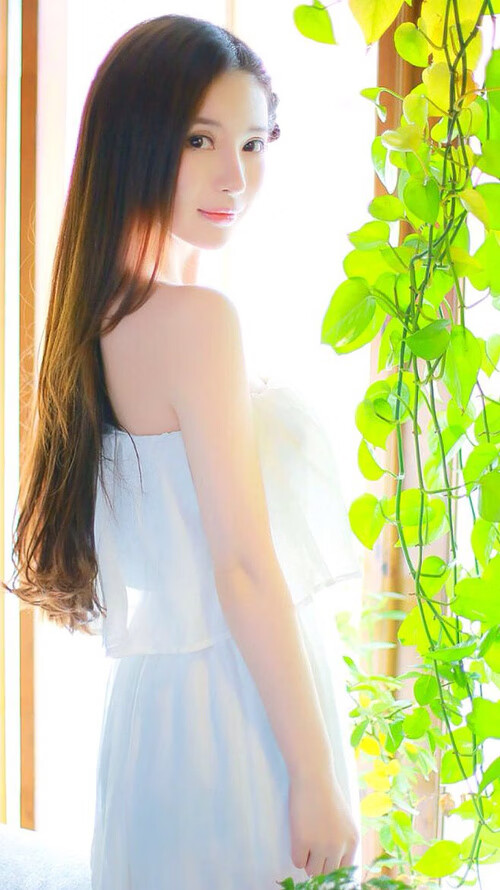 魔术窒息式防守撕裂开拓者，西亚卡姆全能发挥锁定胜局