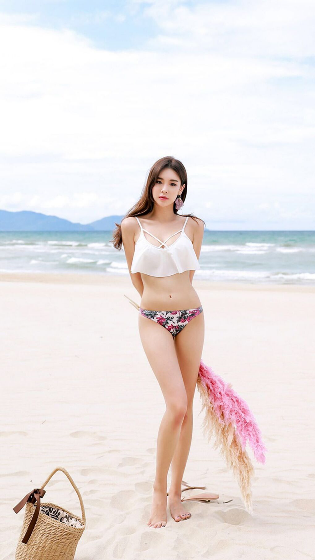 双线狂飙，引擎与绿茵的平行突围